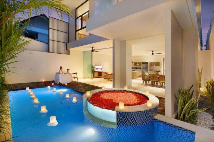  스미냑 가족풀빌라 Eight Palms Villa