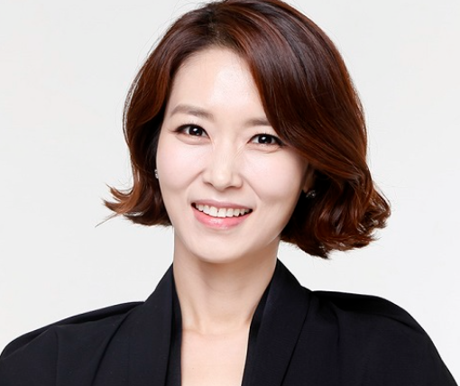 정지영 라디오 하차 12년 만에 관두게 된 이유 정치적 성향인가 또 다른 이유일까