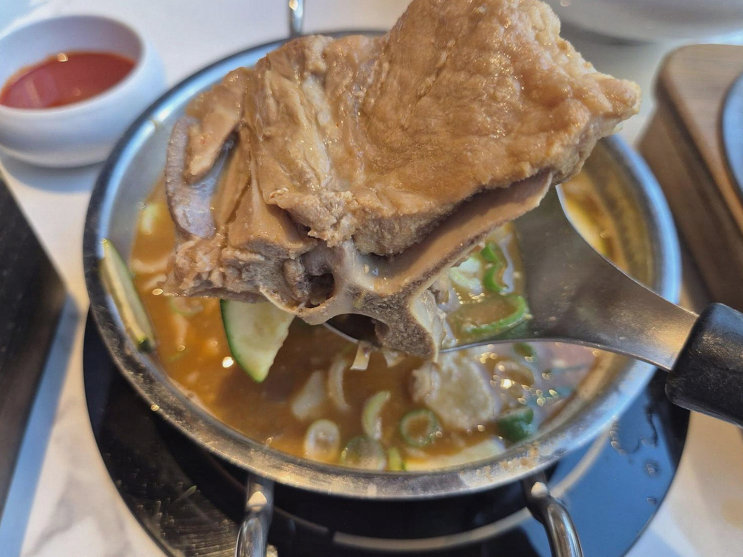  함돈 배곧직영점, 가족과 함께한 맛있는 고기 경험