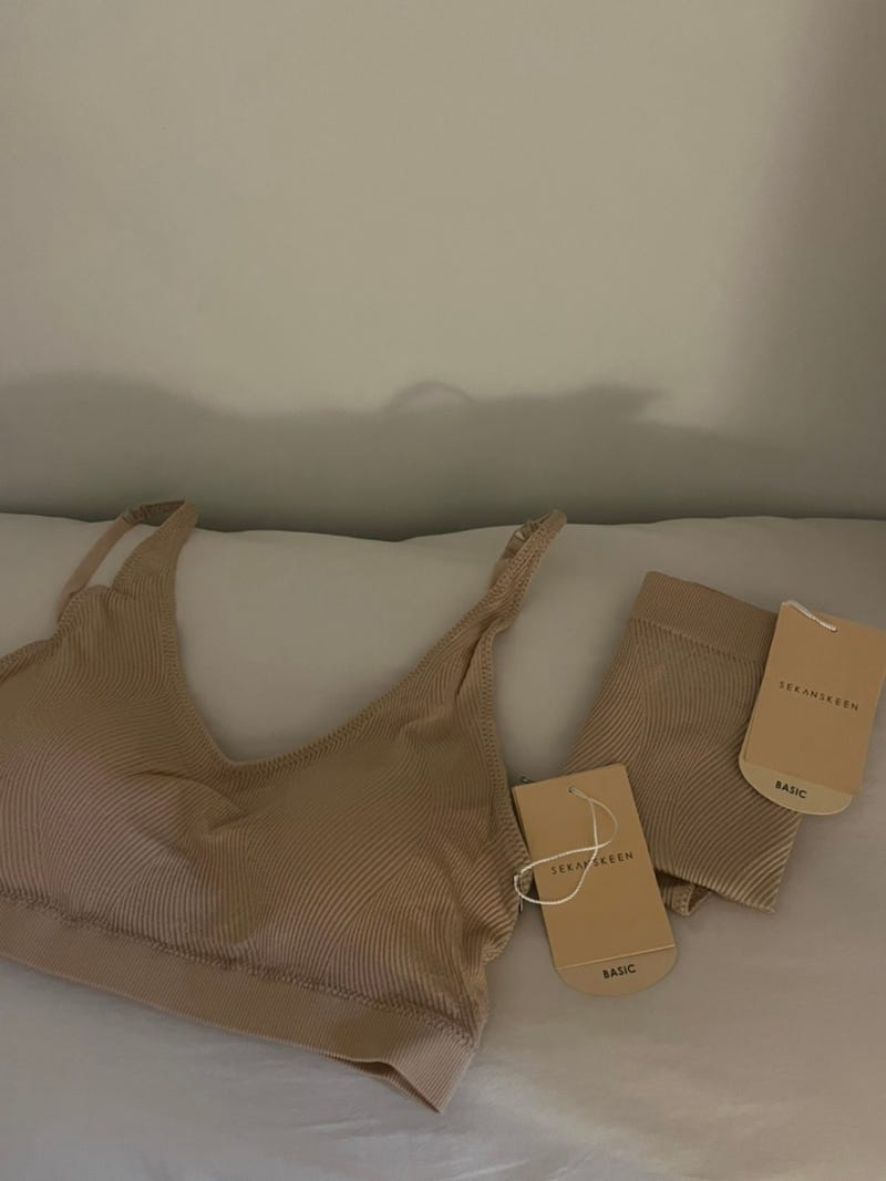 노와이어브라 심리스팬티 세컨스킨 속옷세트 스킨 후기