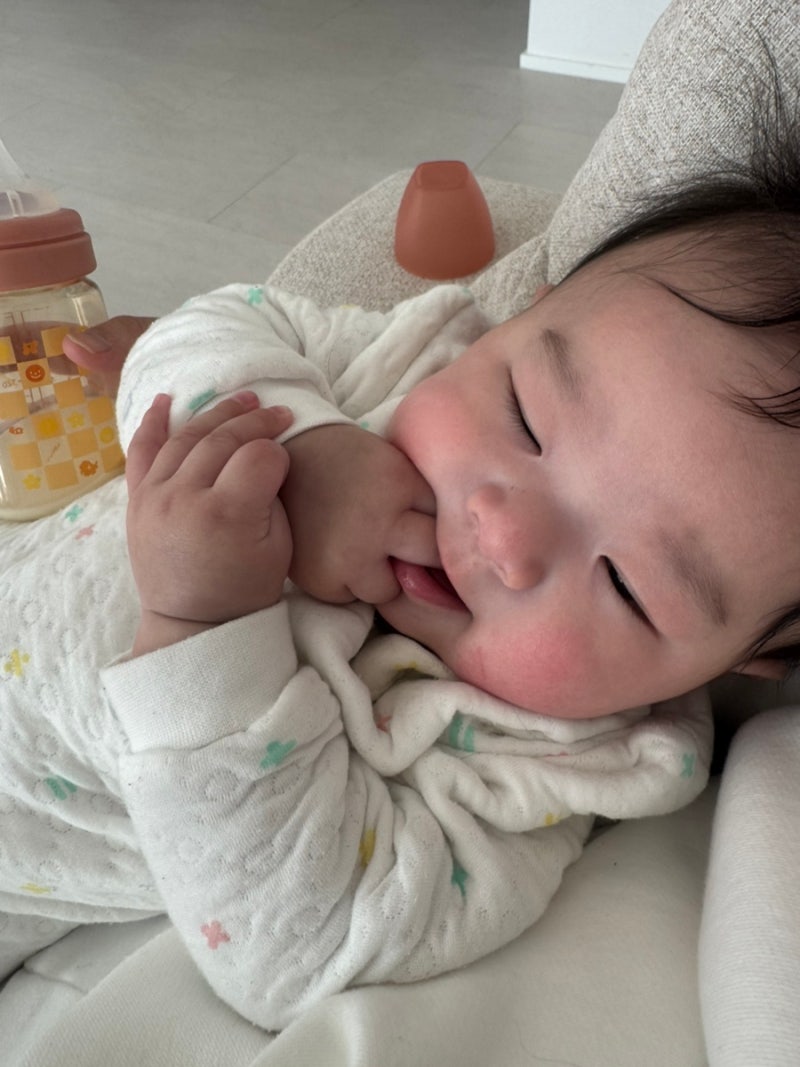 4개월 아기 예방접종 수면교육 장난감 : 네이버 블로그