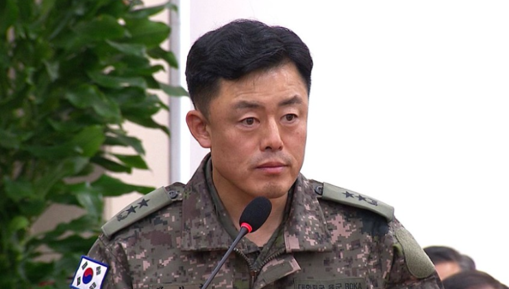 공수처,'햄버거집 계엄회동' <b>문상호 정보사령관 구속</b>영장 청구