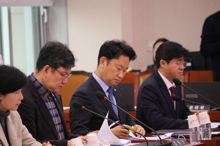 12월 20일 <b>대법관</b>(<b>마용주</b>) 임명 동의에 관한 <b>인사</b>청문특별위원회