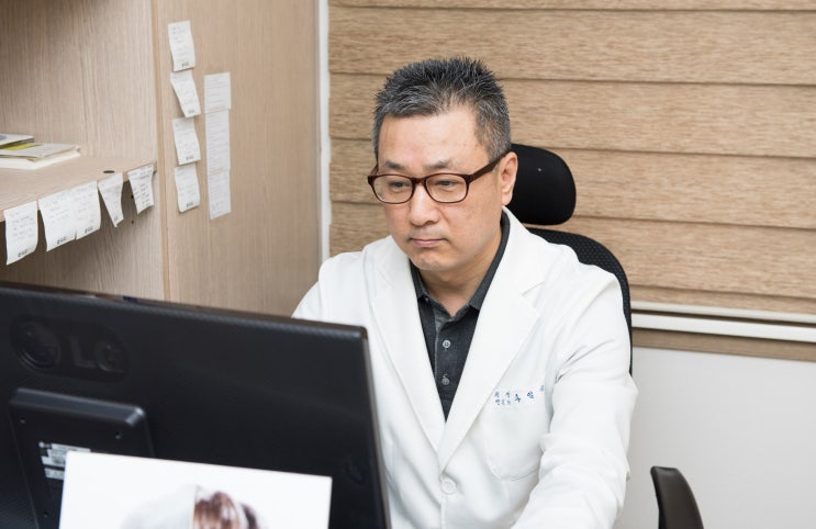  서울대입구점제거/점빼기, 다양한 모양의 점을 잘 제거하는 남현동인근피부과