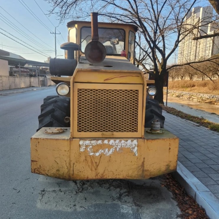 MBU 10t 1990년식 1200만원 판매합니다. MBU 10t 1990년식 1200만원 판매합니다.