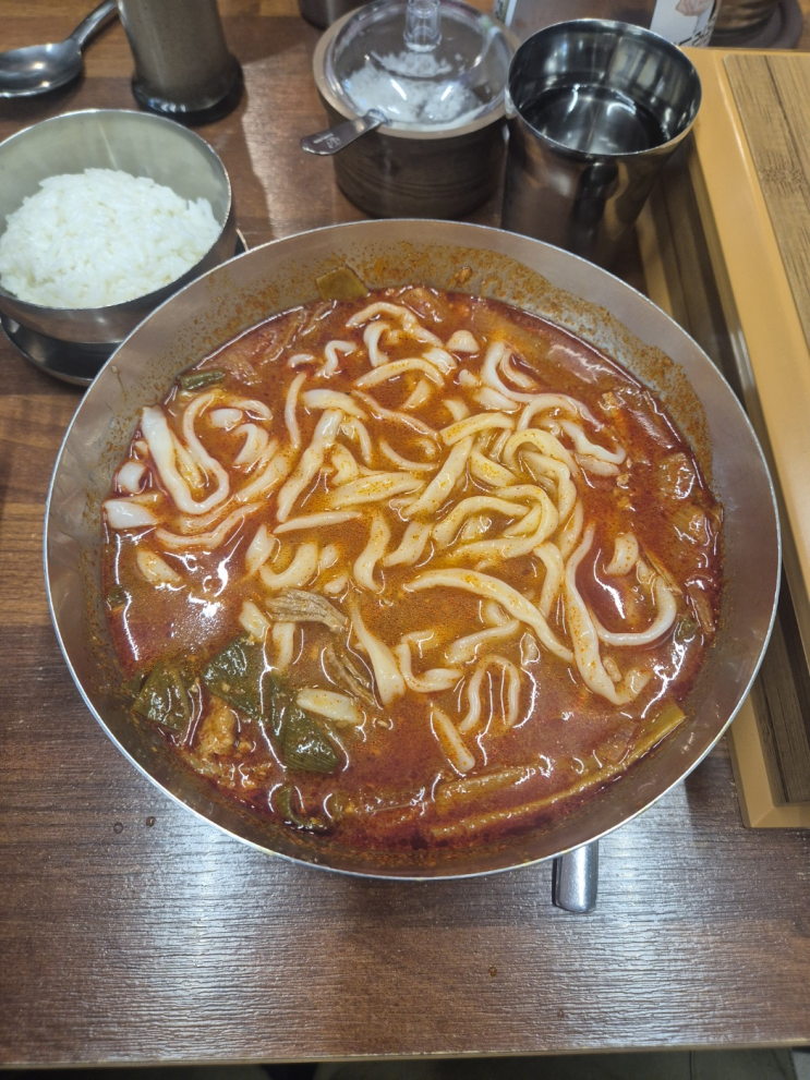  [강남구 삼성동] 문배동 육칼 삼성동직영점 (말아 먹지 않고 찍어 먹는 육개장 츠케멘)