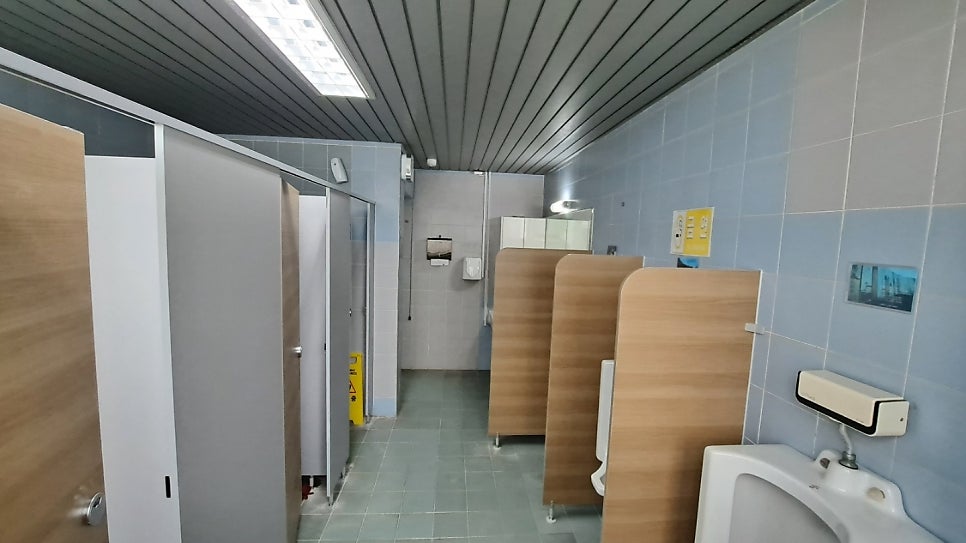 화장실 칸막이 교체 인천공항에너지 본관동 발전동 수처리동 정비동 시공