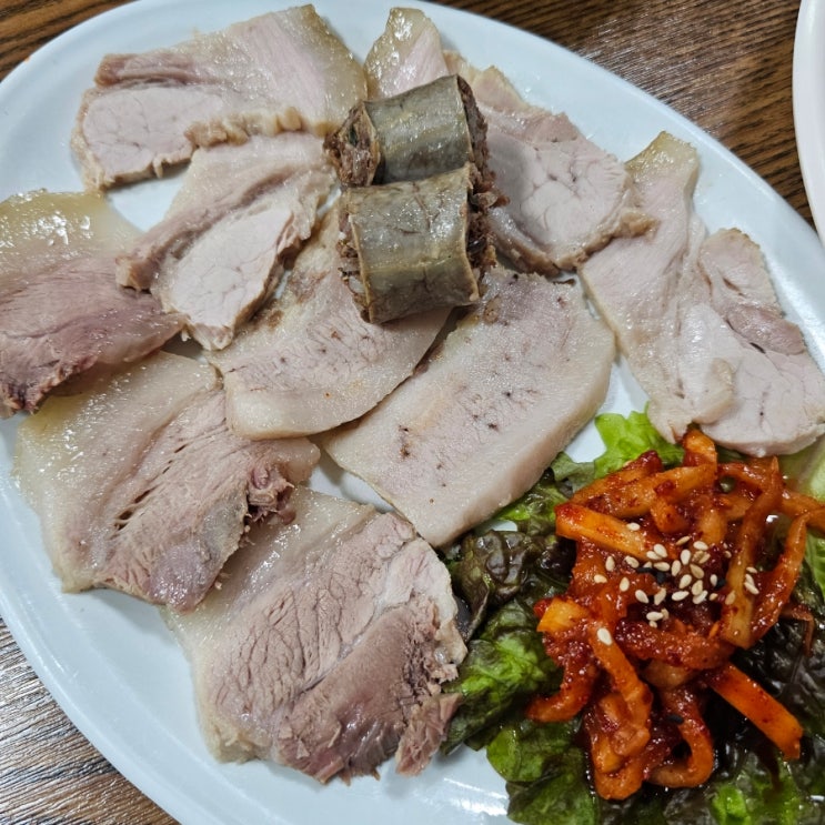  '범일돼지국밥' 금정구 맛집 단체석 완비 무료주차