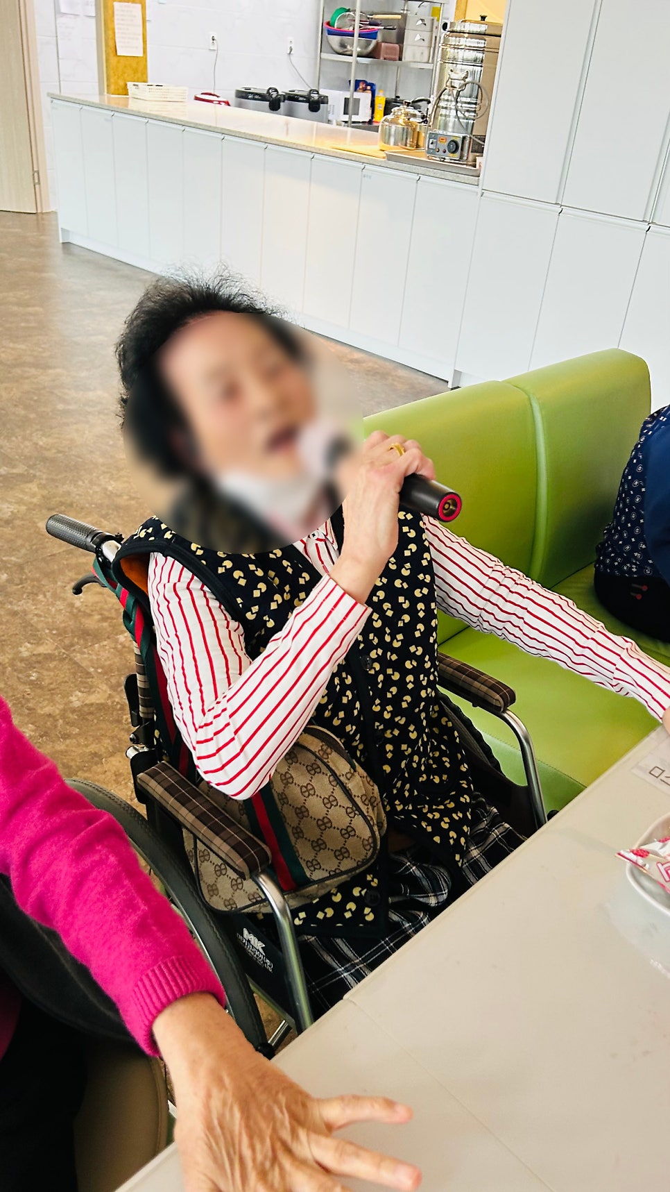 보령장기요양 행복을 위한 금빛사랑주야간보호센터의 하루