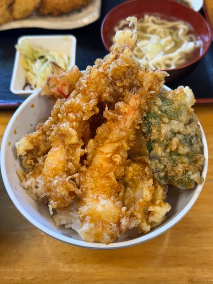 해선식당 티다: 오키나와중부 웨이팅 텐동맛집