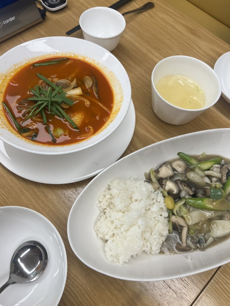  청량리역 티원ㅣ고급진 분위기 중식맛집