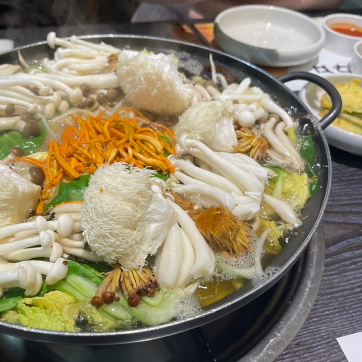  여의도 맛집 달구지 / 고기는 다음에 버섯소고기 샤브샤브 먹기로!