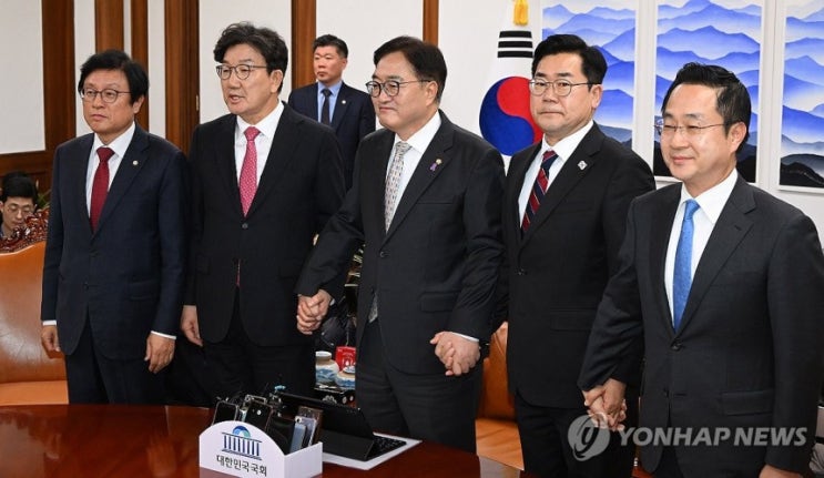 '여야정 국정협의체' 곧 가동 전망…與, 우의장 제안 수용 '여야정 국정협의체' 곧 가동 전망…與, 우의장 제안 수용