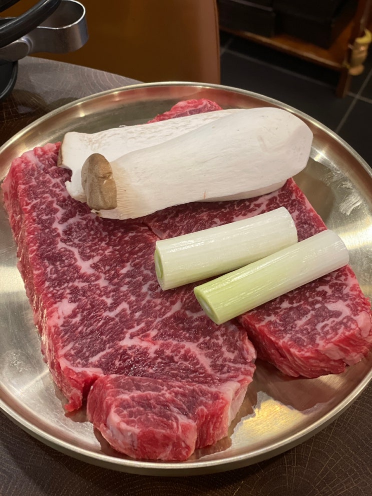  청담 삼성동 채끝살 차돌박이 한우 암소 화로구이 맛집 별관