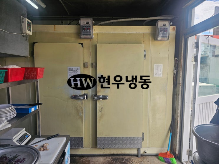 울산 저온창고 수리 냉장창고 냉매누설로 유니트쿨러 교체수리 울산 저온창고 수리 냉장창고 냉매누설로 유니트쿨러 교체수리