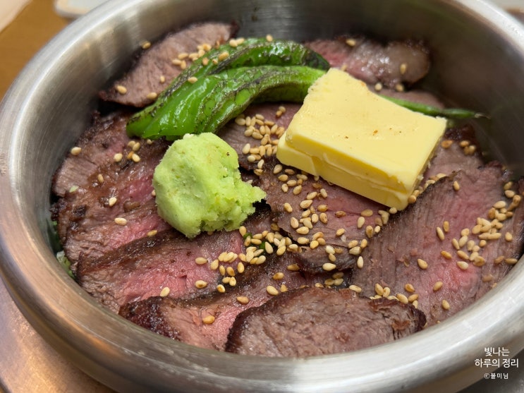 샤로수길 솥밥맛집 가마메시에서 스테이크솥밥과 갈치솥밥