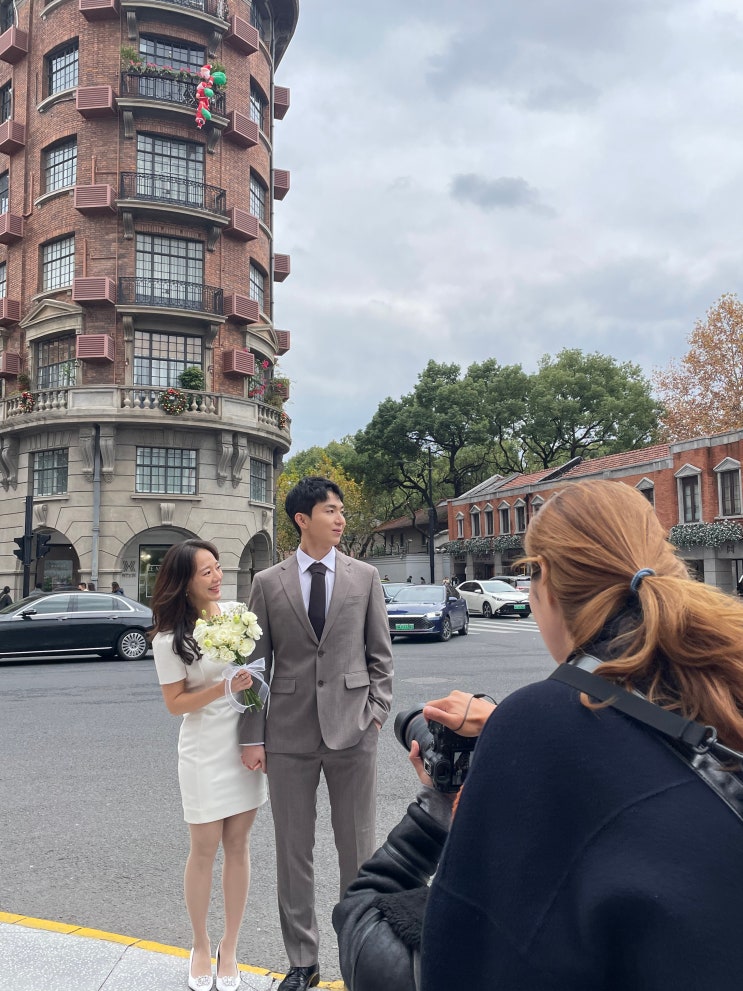  상하이 헤어 메이크업 출장부터 헤어변형은 Mood 헤&메 - 웨딩 스냅 준비편