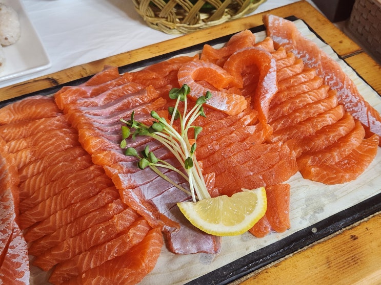  평창 여행, 평창 맛집 봉평 송어회 메밀꽃사랑 내돈내산
