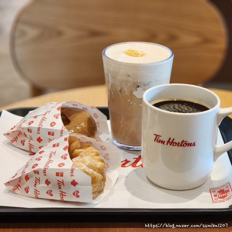 팀홀튼 Tim Hortons 시청 카페 캐나다 국민커피 도넛 후기 팀홀튼 Tim Hortons 시청 카페 캐나다 국민커피 도넛 후기