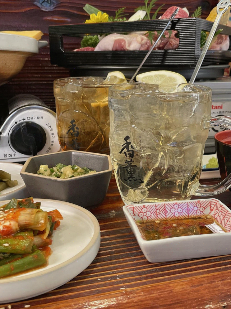  배키욘방 야끼니꾸오, 친구들과의 즐거운 저녁 무한리필 소고기