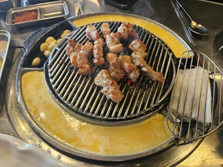  서울 월곡 코다리찜 서비스 숯불 고깃집 성북구 종암동 맛집 금테 두른 구공탄