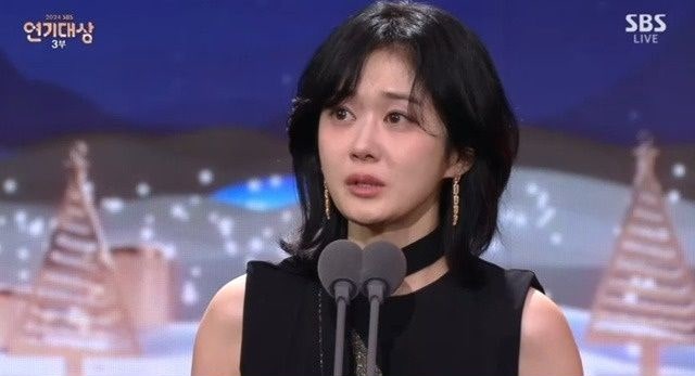 장나라 한국 최초 가요대상에 이어 <b>sbs 연기대상</b> 수상소감 ft.... 