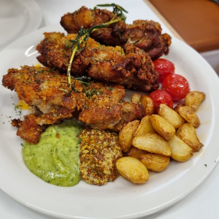  대전 탄방동 마이리틀키친 크리스피치킨스테이크가 맛있는 곳