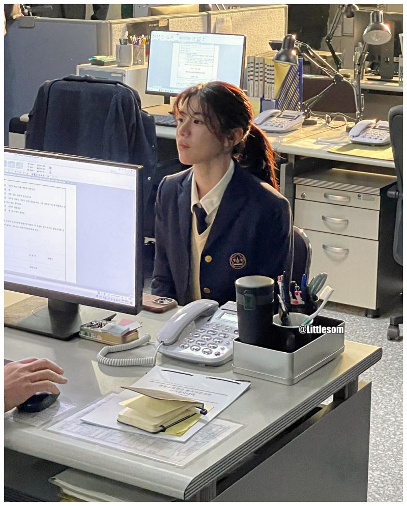 展現現役女高中生美貌的高允貞（+《照明商店》彩蛋影片登場）