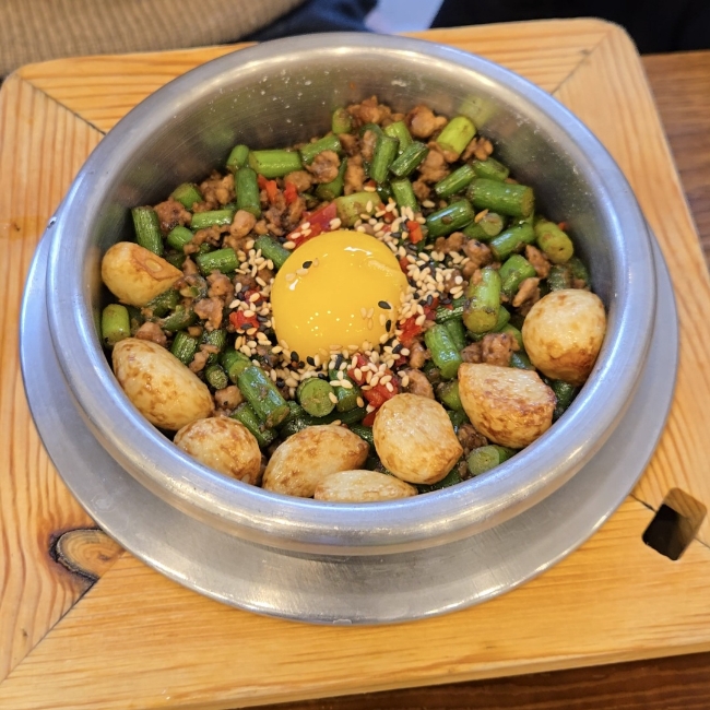  보정동 카페거리 맛집 데이트 점심 메뉴로 좋은 담솥 용인보정점