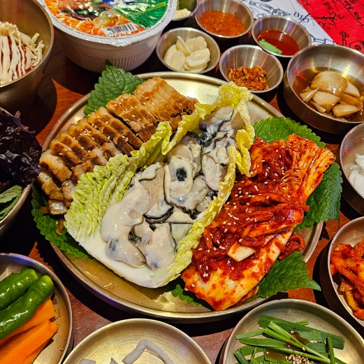  전주 아중리 맛집 [옴그족발 아중점] 통영굴보쌈 맛집 구성 좋은 족발집 추천