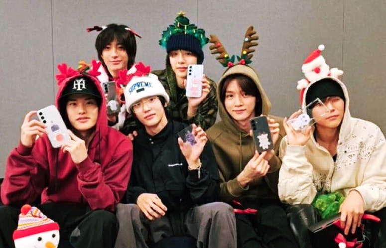 241223 RIIZE Weverse Live: PINK CHRISTMAS LETTER Japan Broadcast (Wonbin, Sungchan, Anton, Eunseok, Sohee, Shotaro, and More)