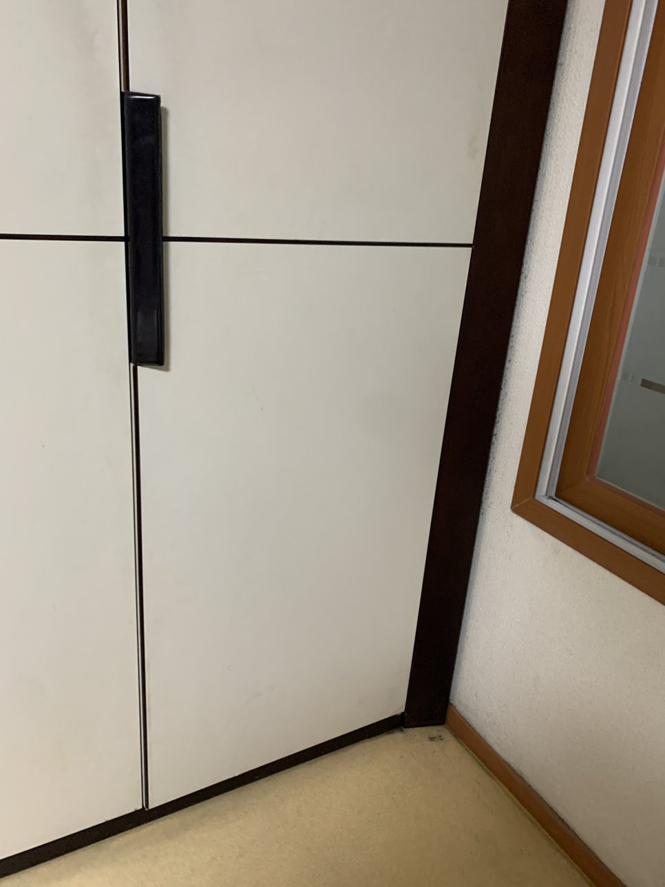 안양평촌 붙박이장 장롱 떨어진 경첩교체수리