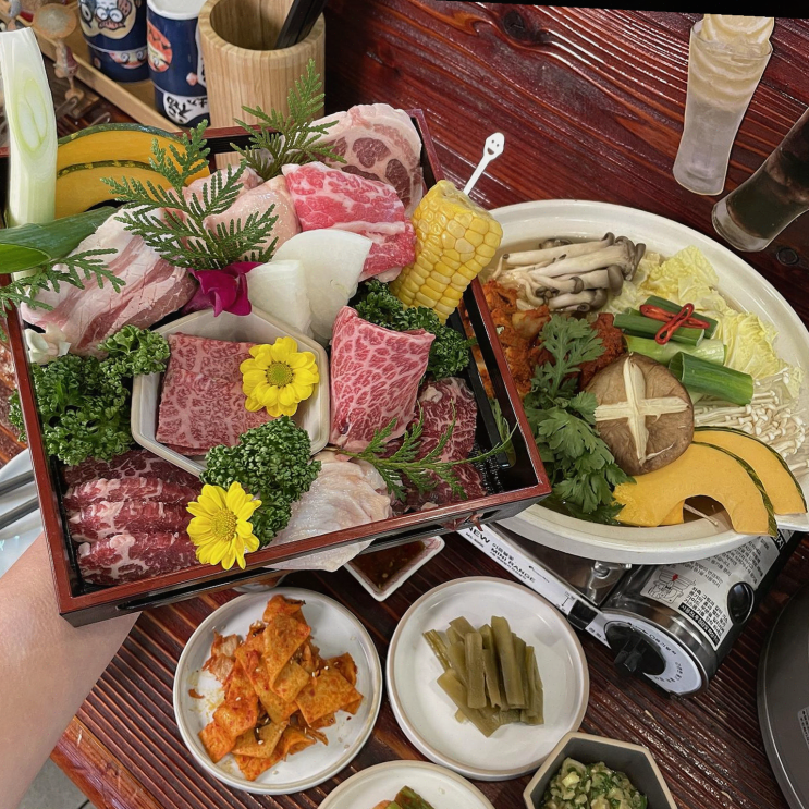  따뜻한 한우곱창전골과 고기를 무한리필로! 판교맛집 배키욘방 야끼니꾸오
