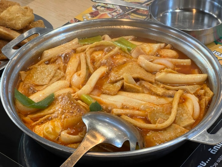  [태국 맛집 정보] 방콕에서 한식 땡길 때 먹는 두끼 떡볶이 뷔페 이용 꿀팁(Dookki Topokki)