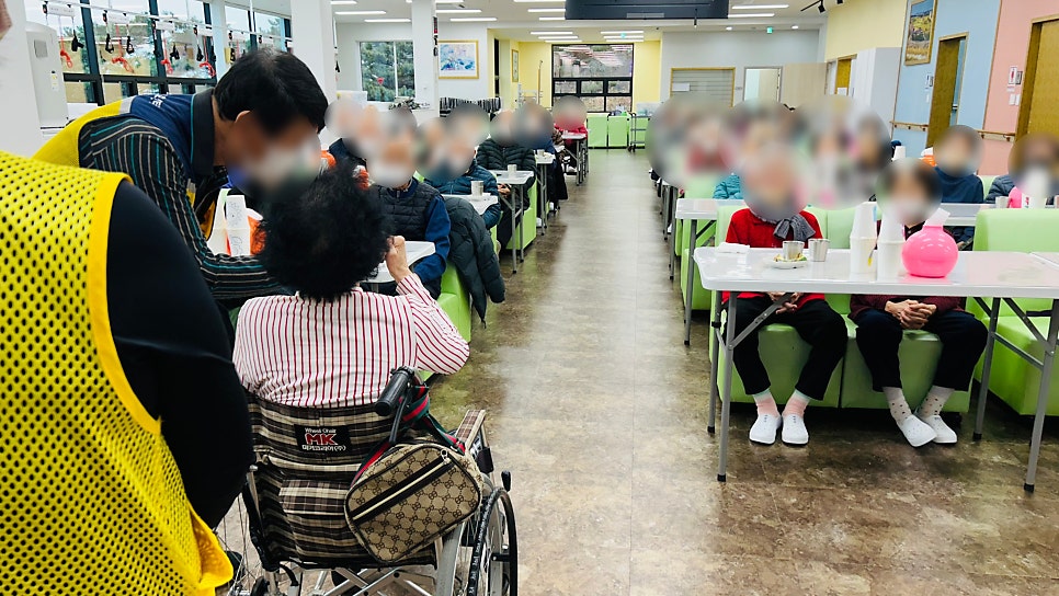 [보령국민건강보험공단] 금빛사랑주간보호센터 인생사진 촬영 이벤트