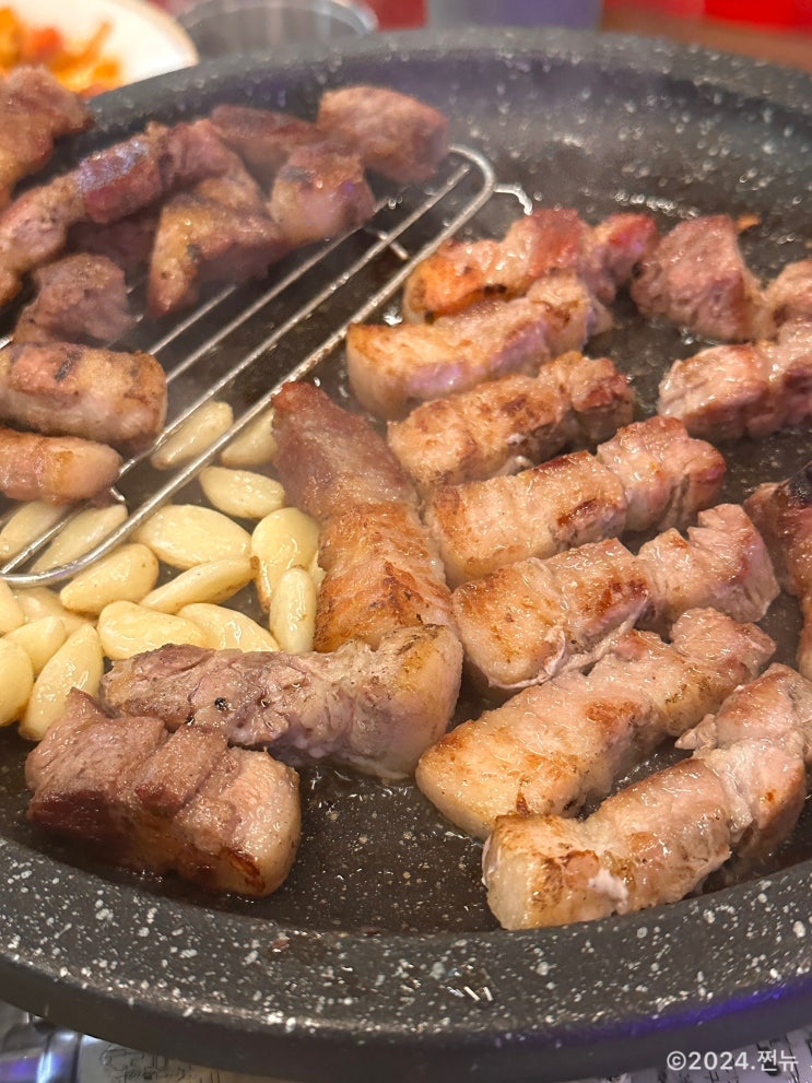  혜화 고깃집 고기하다 초벌 되어 나오는 대학로 가성비 삼겹살 맛집