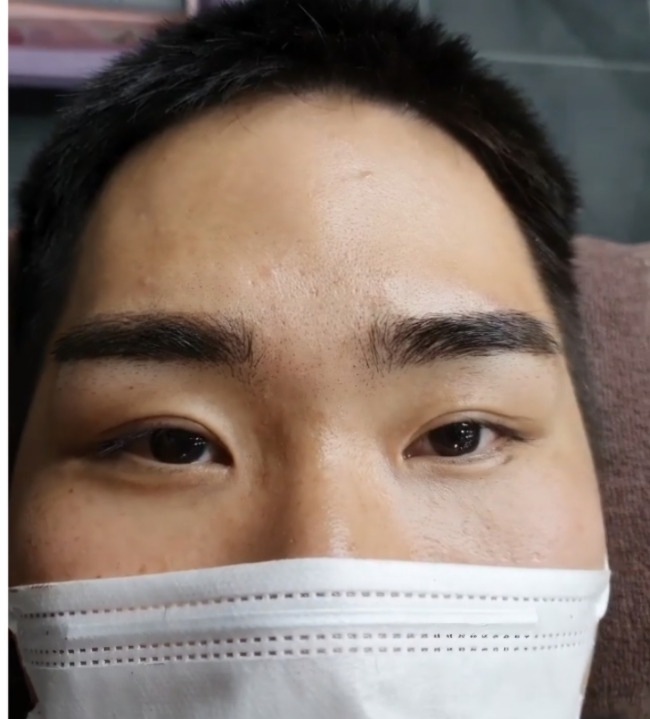  전주남자눈썹문신 으로  인상의 90%를 좌우하세요~