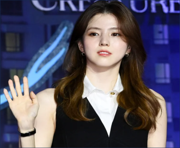 인기 배우 <b>한소희 모친</b>, '불법 도박장 7곳 개설' 혐의 <b>징역형</b> 집유