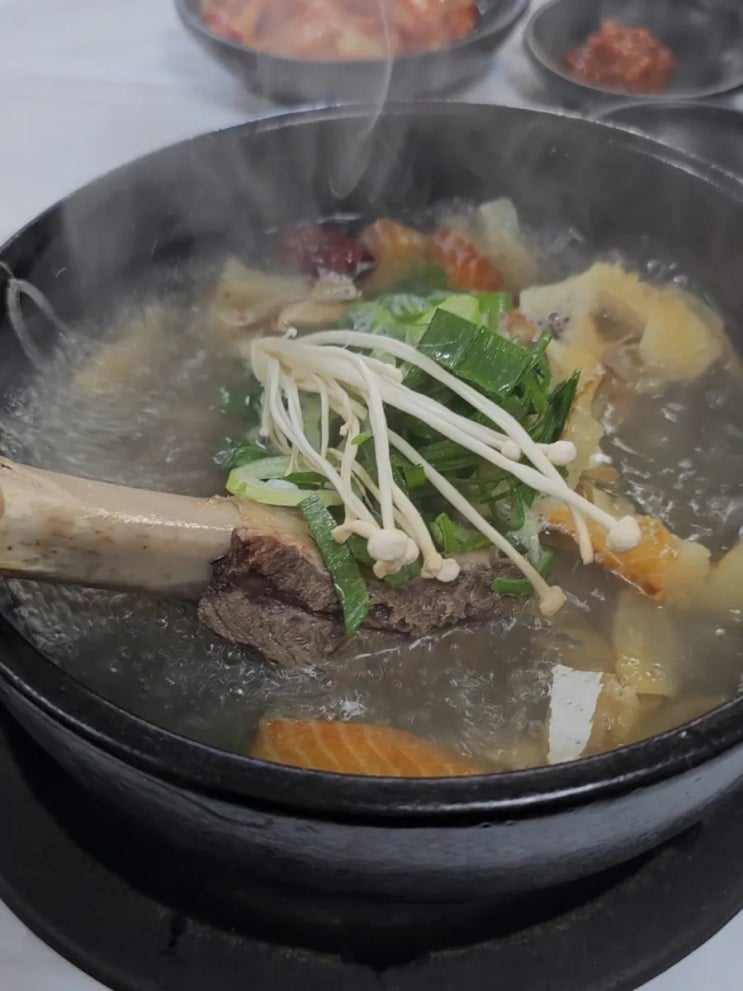  용평 스키장 아침식사하기 좋은 맛집 새벽 대관령본점에서 황태갈비탕 먹었어요