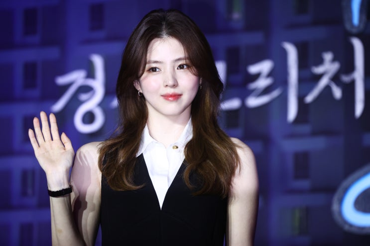 배우 <b>한소희</b> 씨 어머니, <b>불법</b> 도박장 열었다가 <b>징역형</b> 받았대요…