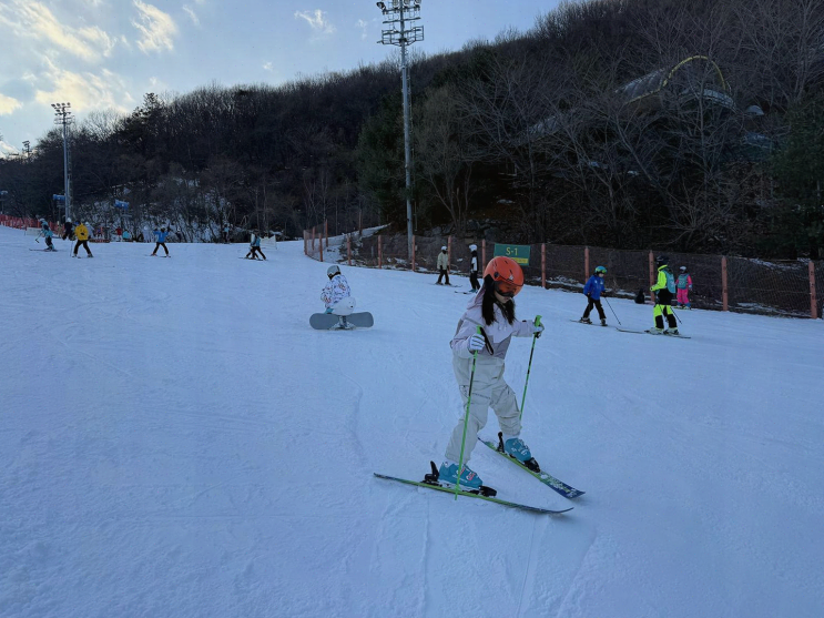  곤지암렌탈샵, 프리미엄 의류 체험과 밀도 있는 강습으로 스키 마니아의 꿈을 이루다!