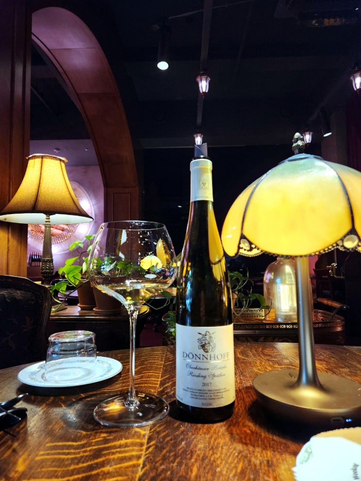 [독일] Weingut Donnhoff Oberhauser Brucke Riesling Spatlese 2017 - 돈호프는 사랑이지