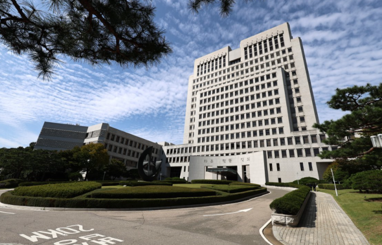 [2보] '<b>가습기 살균제</b>' <b>애경</b>·<b>SK케미칼</b> 유죄 판결 파기…일부무죄