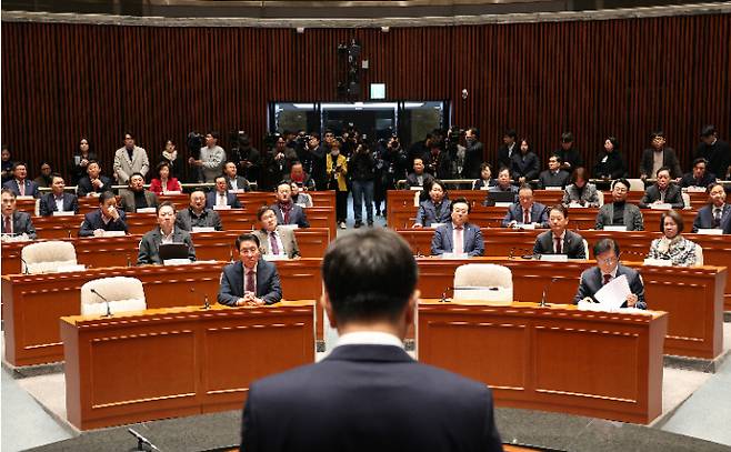 내란의힘당, <b>헌법재판관 임명동의안 표결</b> 불참키로, 확실한... 