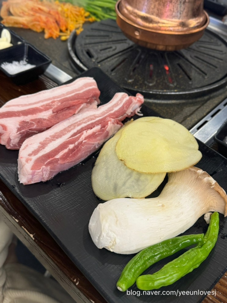  종로 삼겹살 맛집 흑돼지전문점 참돼짓간 종로본점