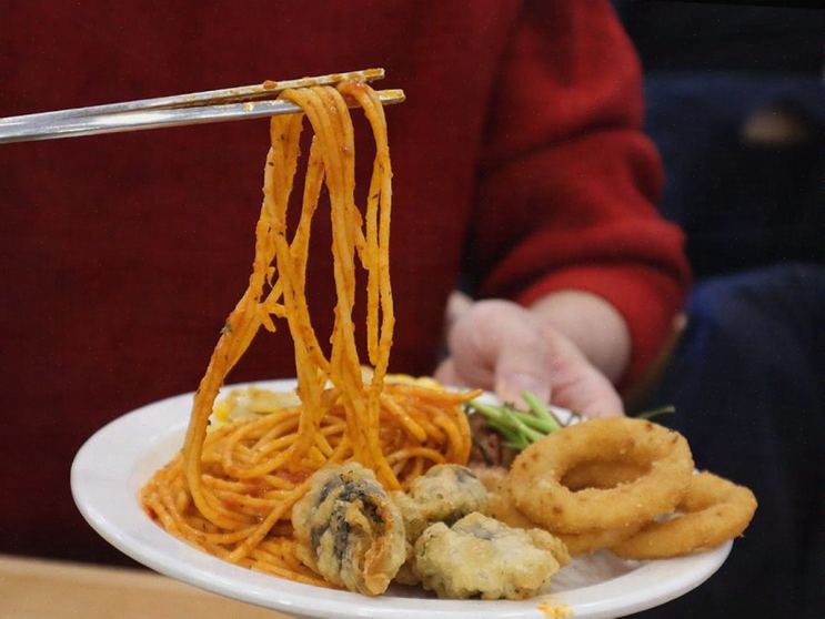  강릉역 점심 회식은 강릉송정 맛집, 샤브올데이에서! 커피와 디저트로 완벽 마무리