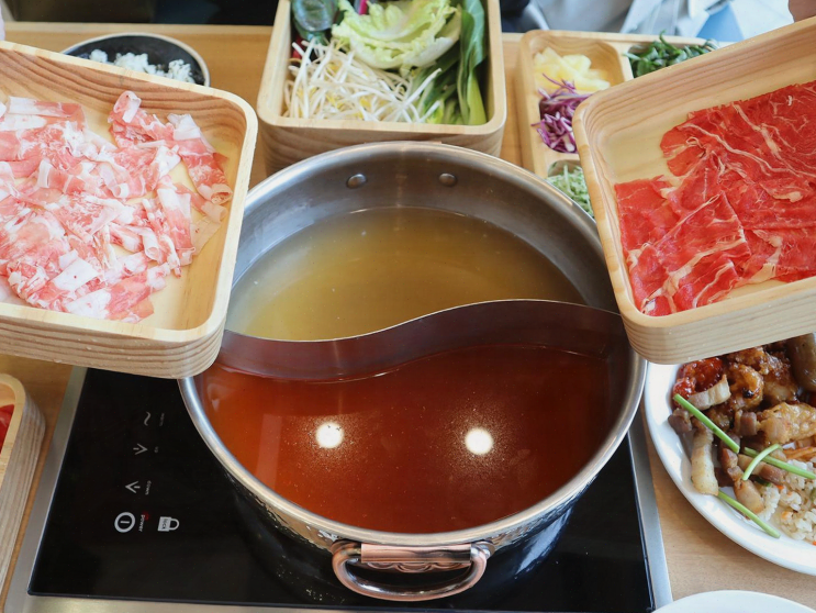  겨울에 특별한 외식, 마산 합포구 샤브올데이에서 최고의 시간 보냈어요!