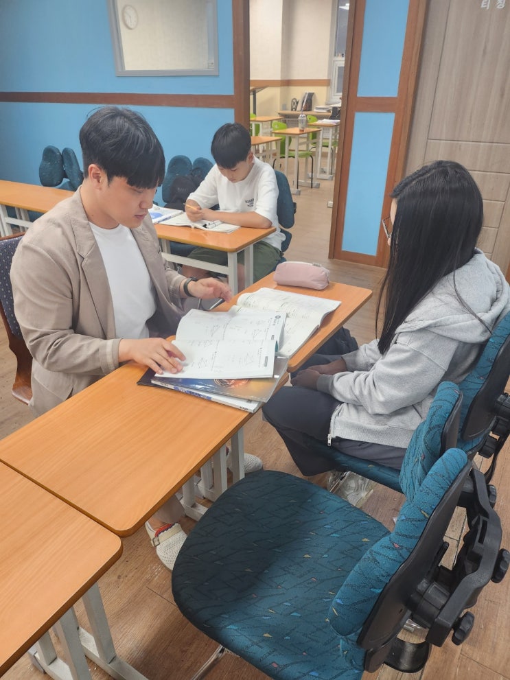  첨단 수학학원, 시험기간 '기적의 주인공반' 무료 운영으로 성적 폭발!