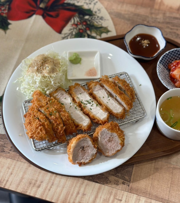  인덕원 가족외식 추천 맛집 인덕원 돈까스 근본카츠 (아기의자 있음)