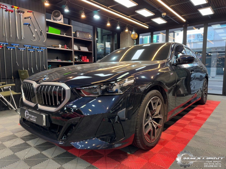  인천 BMW 신형 5시리즈 자차보험 말끔한 판금도색